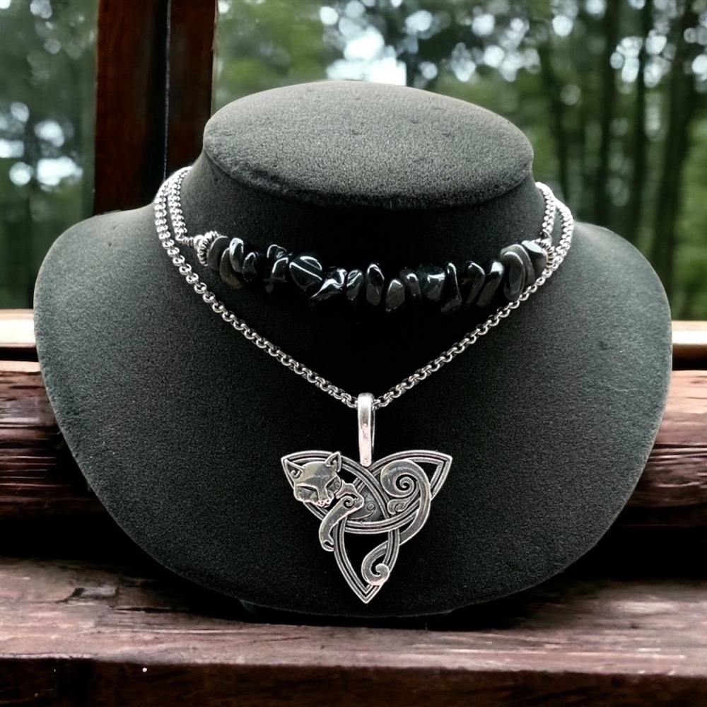 Cat onyx necklace . Double layer necklace onyx bead & celtic knot cat fox charm